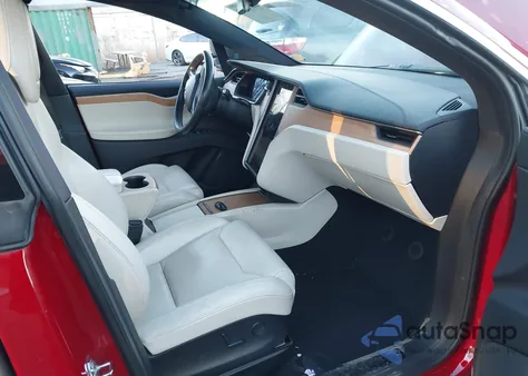 2019 Tesla Model X 100D/75D/Long Range from USA, damaged, VIN 5YJXCBE20KF192231